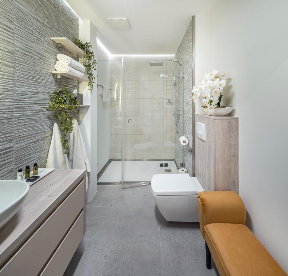Sunset Resort - Lakeside Boutique Apartments Fonyod Luaran gambar